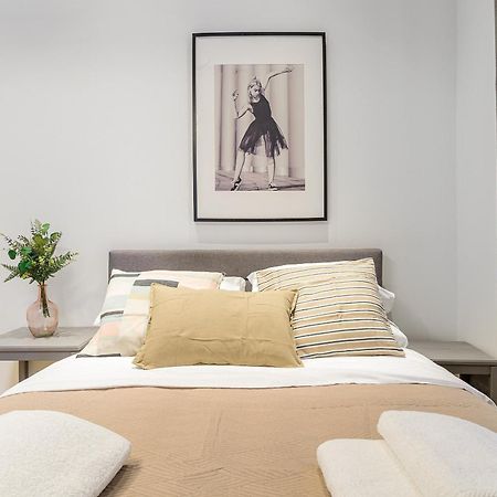 P&O Serviced Apartments Warecka Street Варшава Экстерьер фото