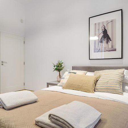 P&O Serviced Apartments Warecka Street Варшава Экстерьер фото