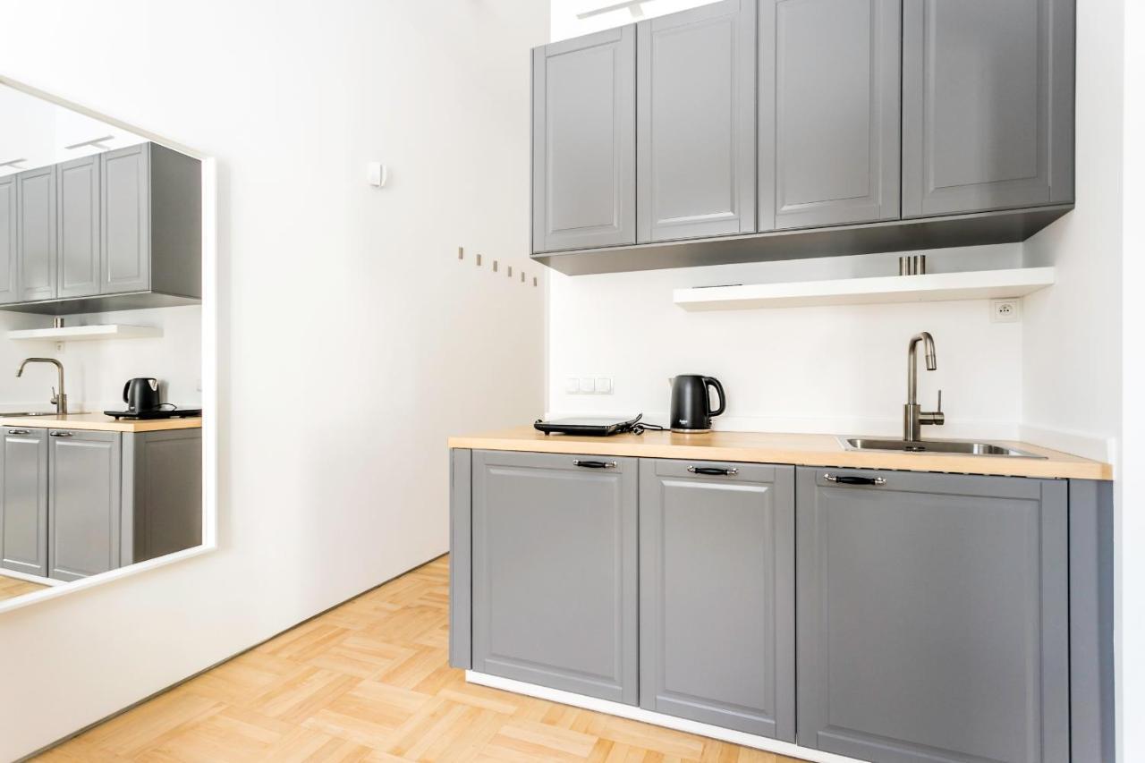 P&O Serviced Apartments Warecka Street Варшава Экстерьер фото