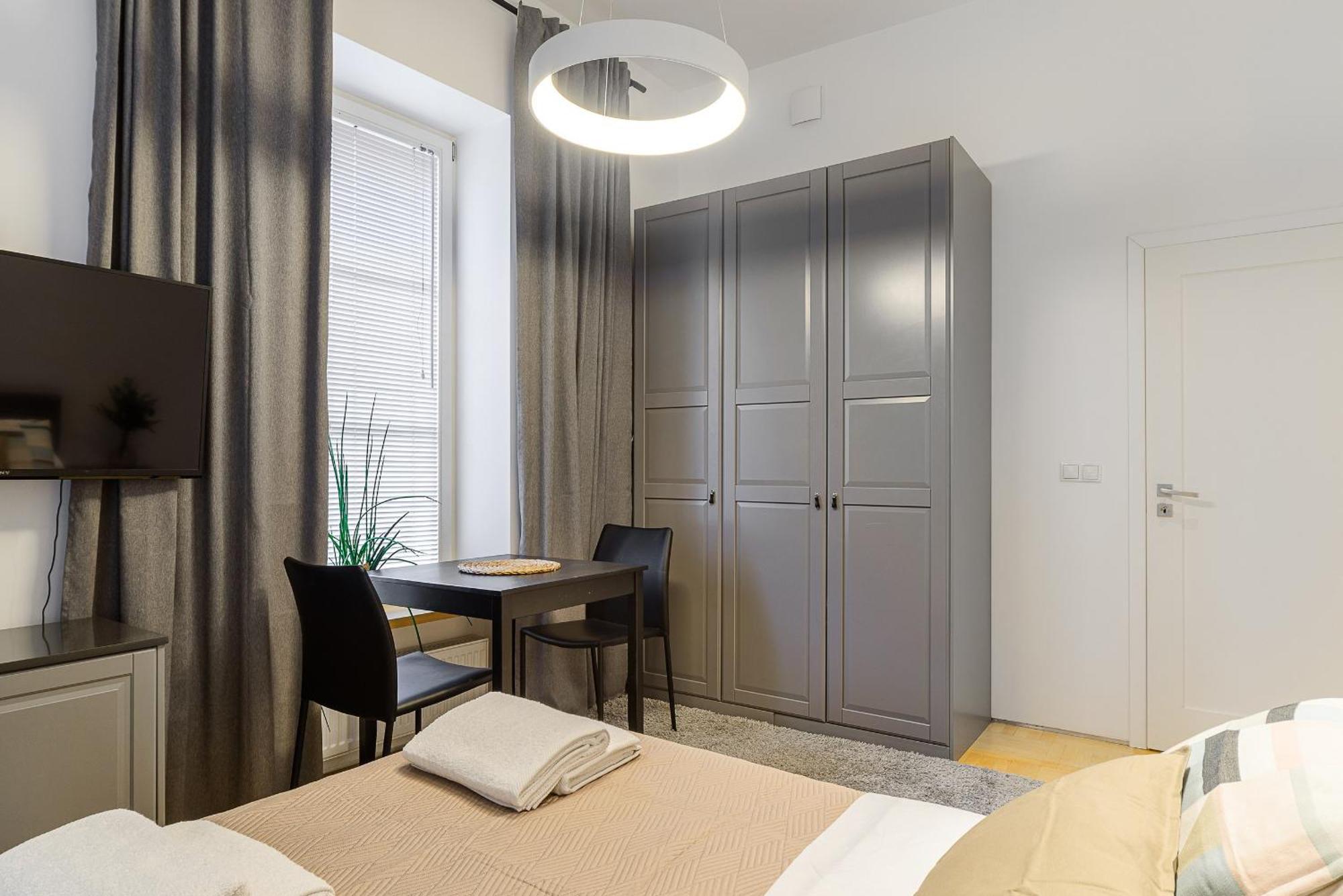 P&O Serviced Apartments Warecka Street Варшава Экстерьер фото